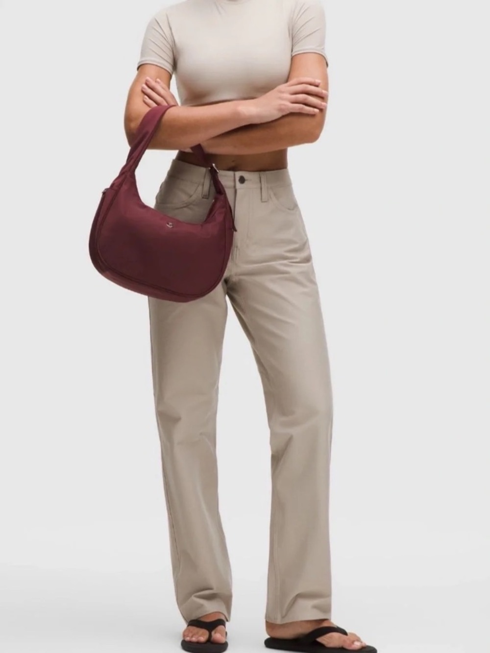 🤎Lululemon City Essentials Shoulder Bag 4L Burgundy Bay NWT Sold Out - Picture 7 of 7